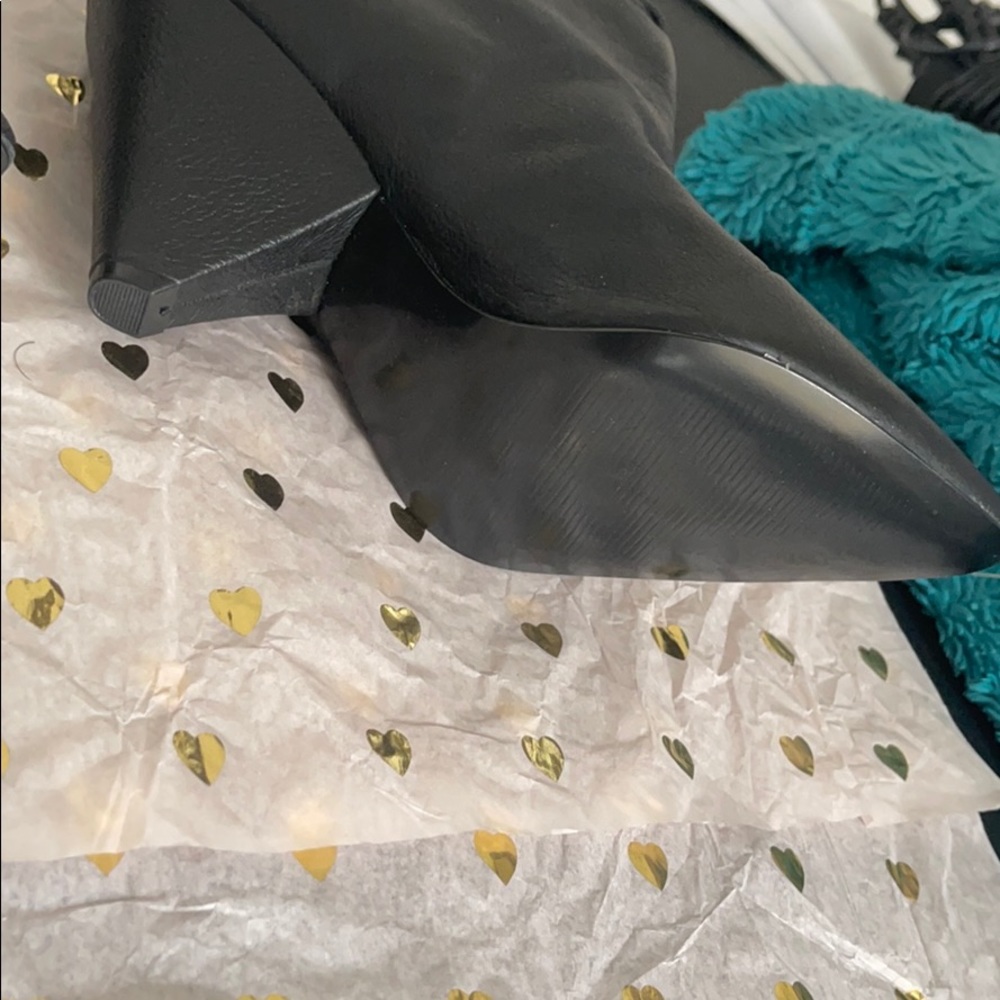 ✨NEW BLACK BOOTIES✨ - Picture 3 of 3